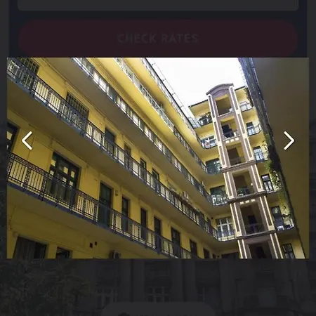 Apartment Spacious 4-bedroom Flat In Center Budapest