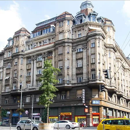 Apartament 4-bedroom In Center *