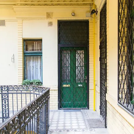 4-bedroom In Center Budapeszt
